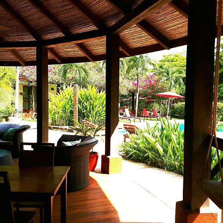 Casa Mapache Hotel Тамариндо Екстериор снимка