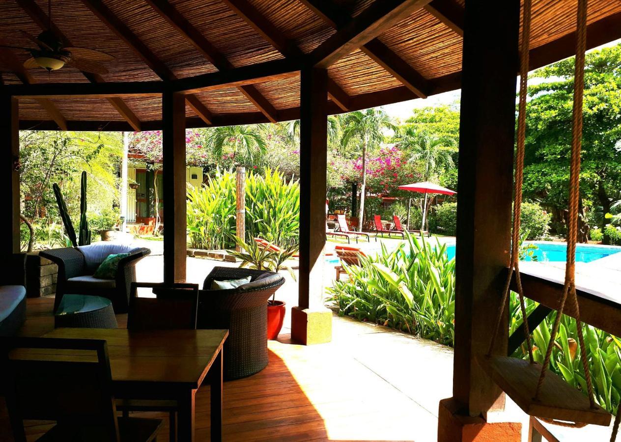 Casa Mapache Hotel Тамариндо Екстериор снимка